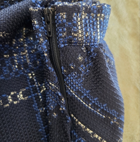 Janie And Jack Toddler Girl Skirt With Metallic Threads  Adjustable Waist - Picture 6 of 6